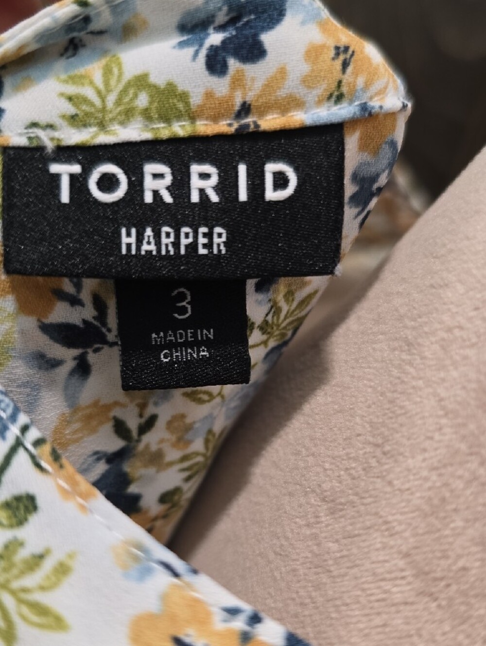 Torrid Harper Floral Blouse - Picture 5 of 5